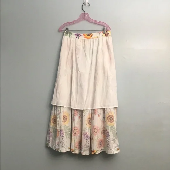 Elie Tahari White and Purple Floral Skirt - Picture 16 of 16